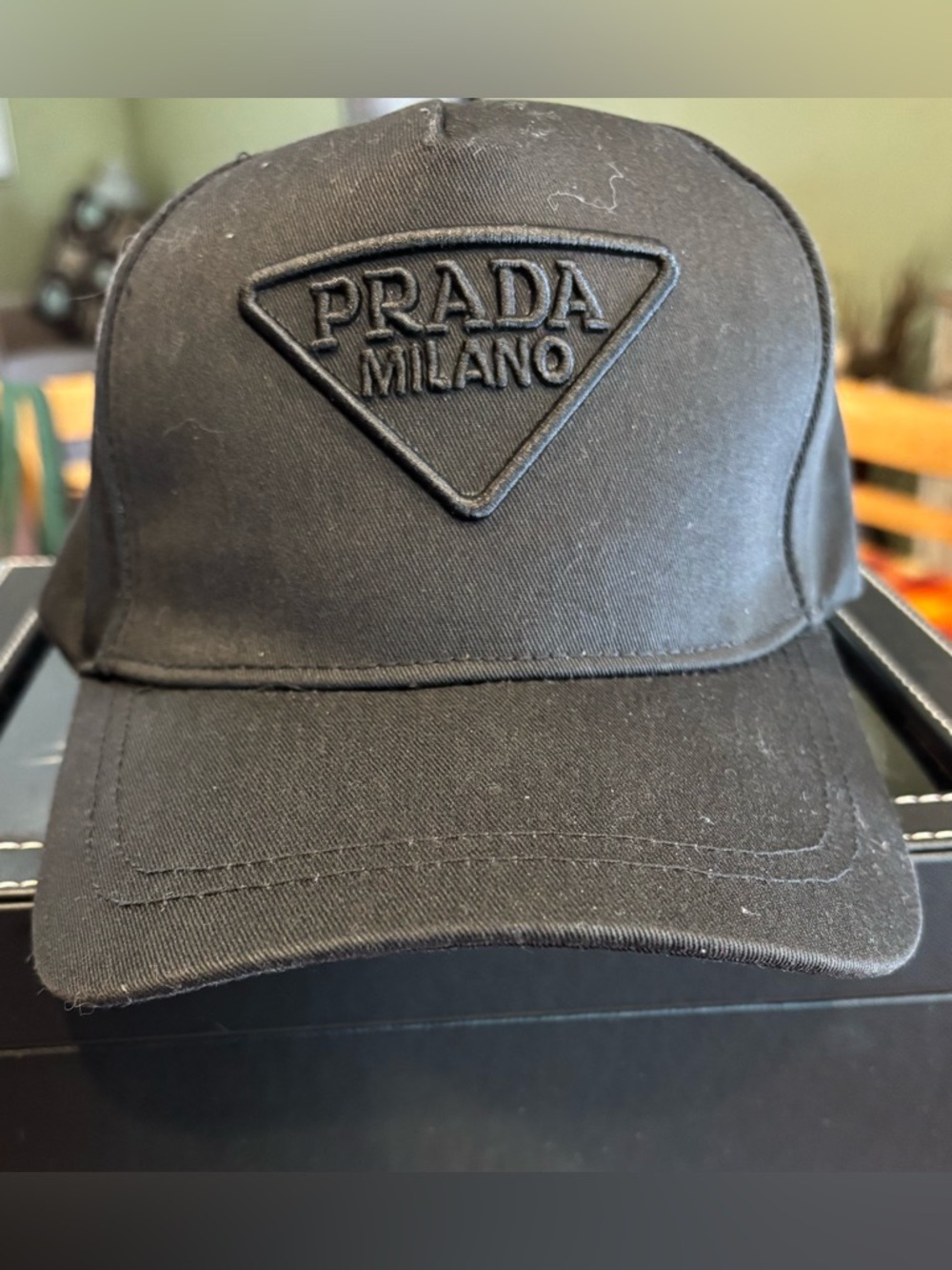 New Fashion Black Logo Baseball Cap